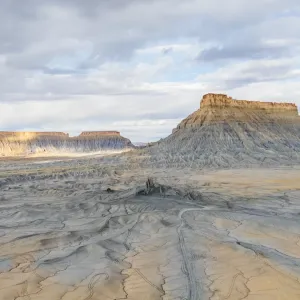 n3004   factory butte  jan pryds
